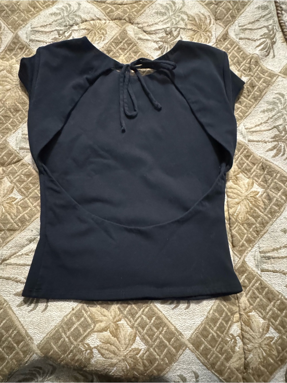 Garage Black Short Sleeve Tie-Back Top